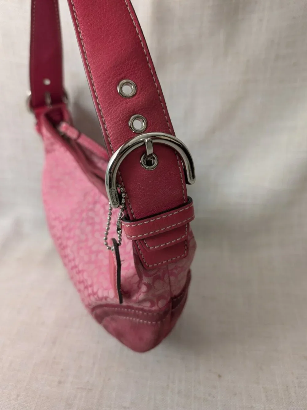 Vintage Coach 6351 Pink Hobo Signature Suede Shoulder Bag